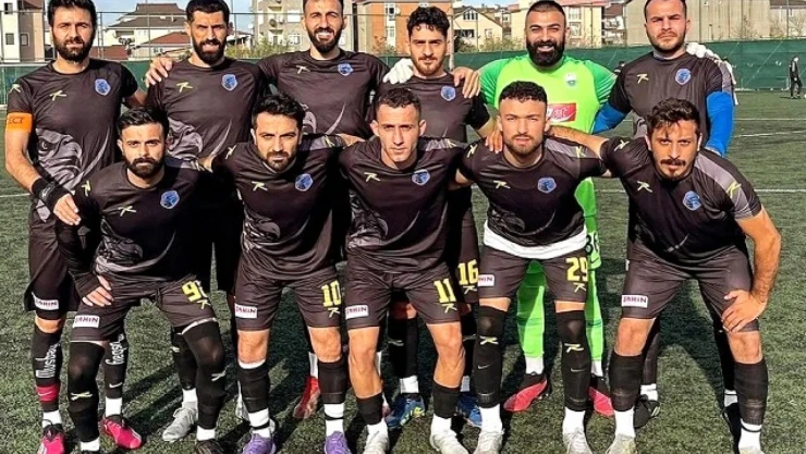 Orhanlıspor şampiyon 3-1