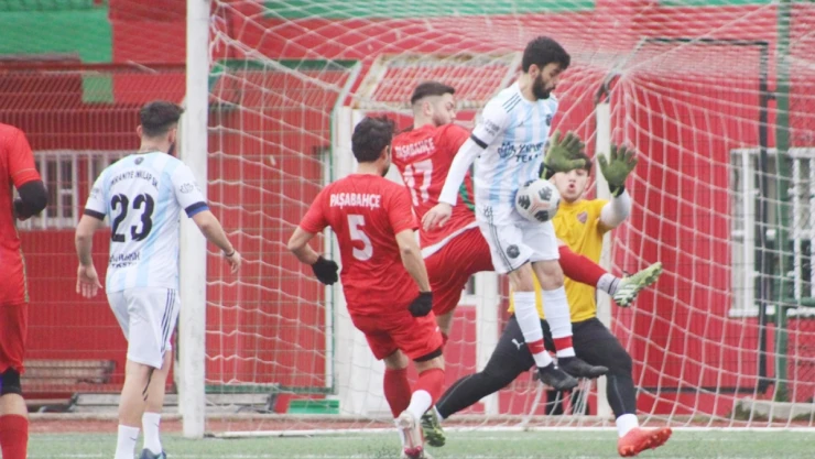 Paşabahçespor bu kez İnkılapspor ile kendini sınadı 2-0