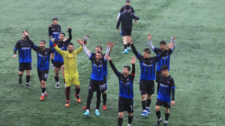 Seymenköy spor zirveye göz kırptı 4-0