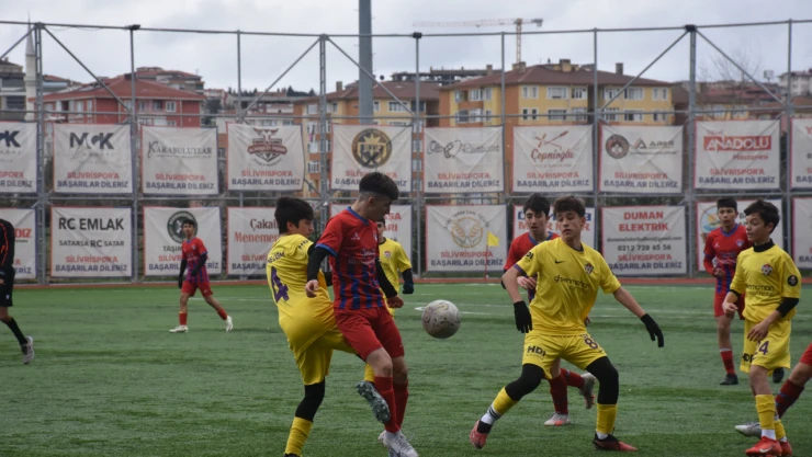 Silivrispor U-14'ler bir harikaydı 2-1