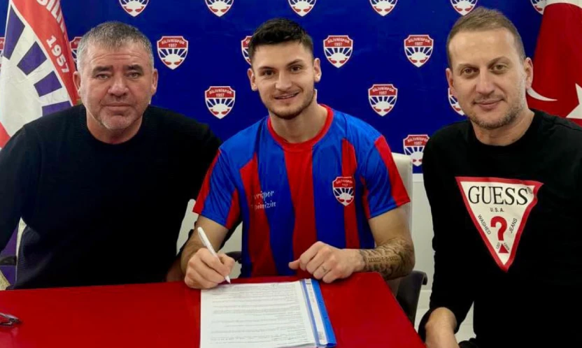 Dursun Batuhan Kuru Silivrispor'da