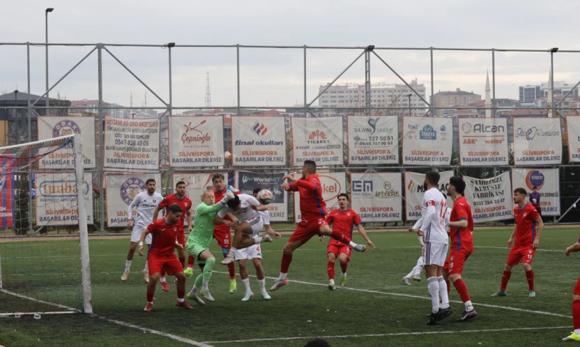 Silivrispor'dan Net Galibiyet: İnkılapspor 2-0 Mağlup Edildi
